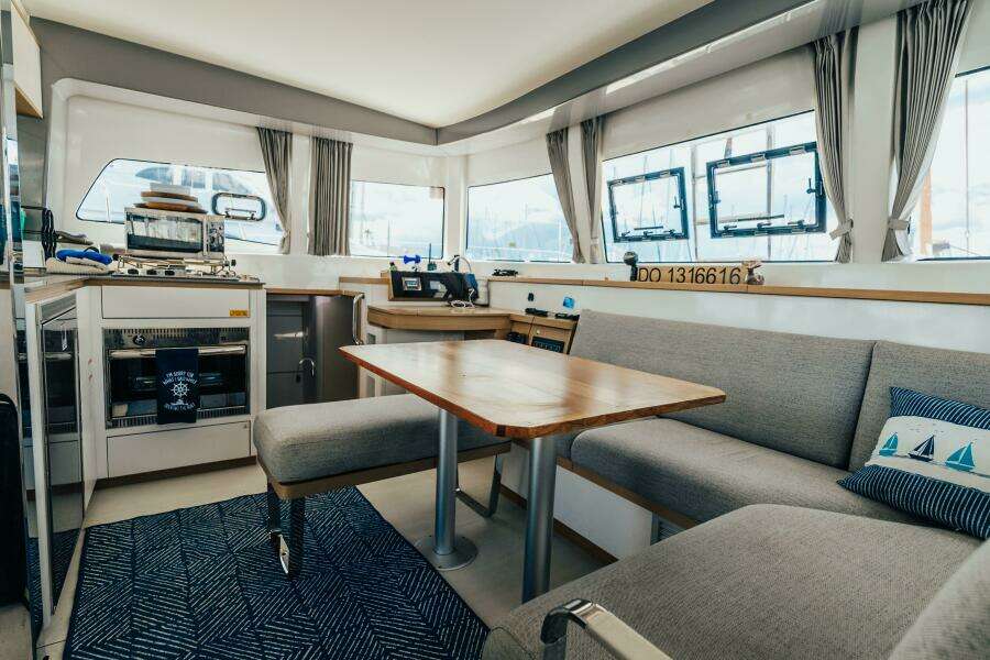 27 Reasons  39ft Excess Yacht For Sale