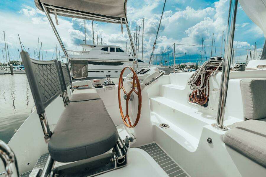 27 Reasons  39ft Excess Yacht For Sale