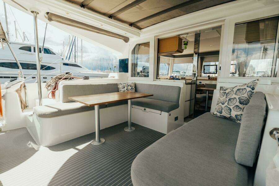 27 Reasons  39ft Excess Yacht For Sale