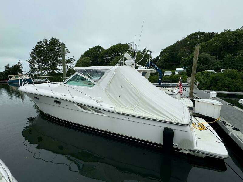Vixen 35ft Tiara Yachts Yacht For Sale