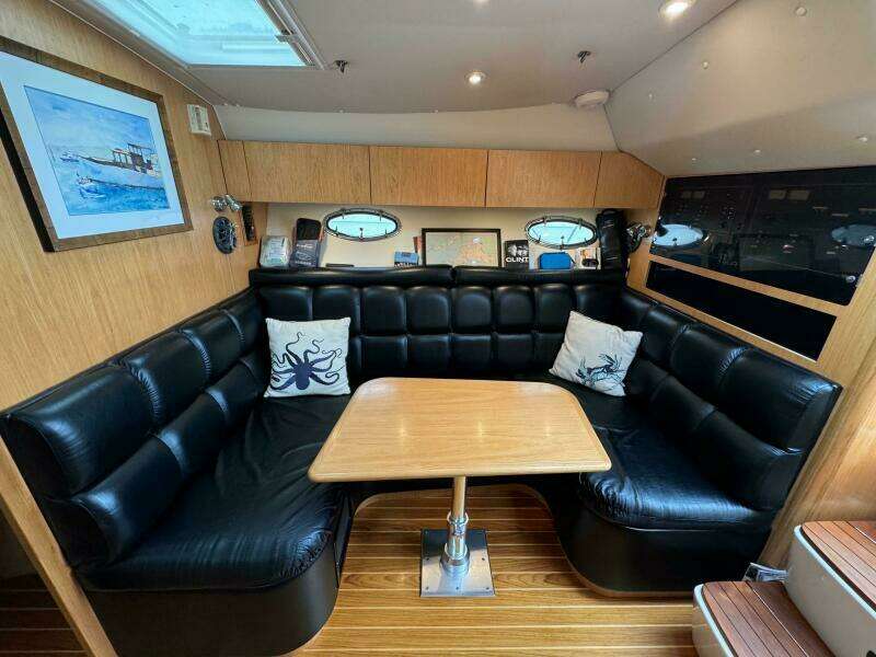 Vixen 35ft Tiara Yachts Yacht For Sale