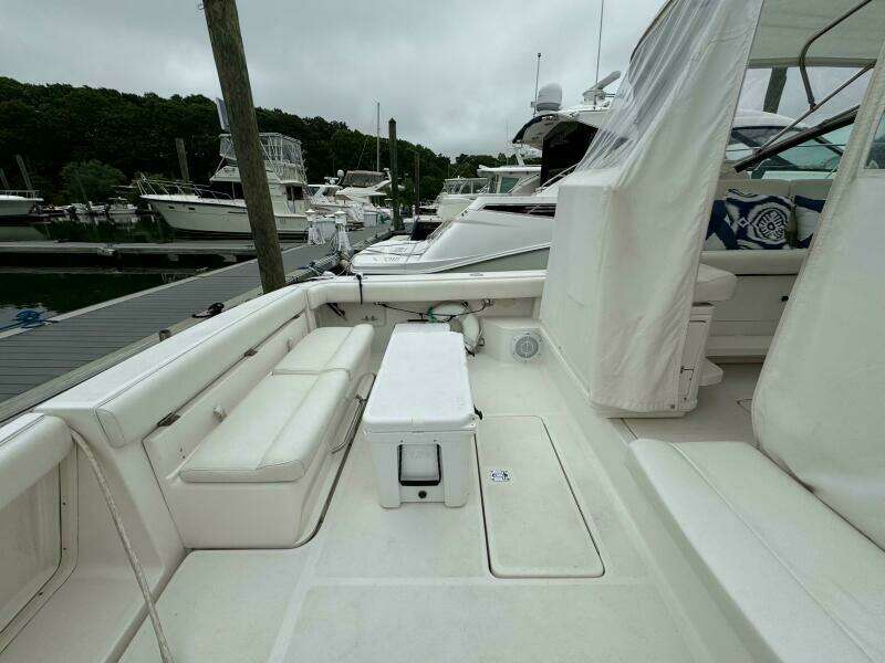 Vixen 35ft Tiara Yachts Yacht For Sale