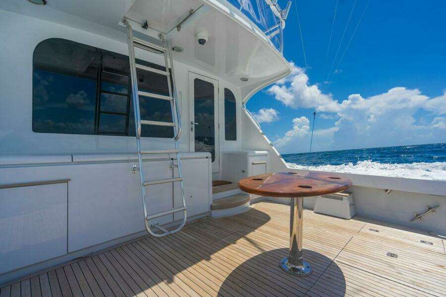 Royal Reelin  60ft Hatteras Yacht For Sale