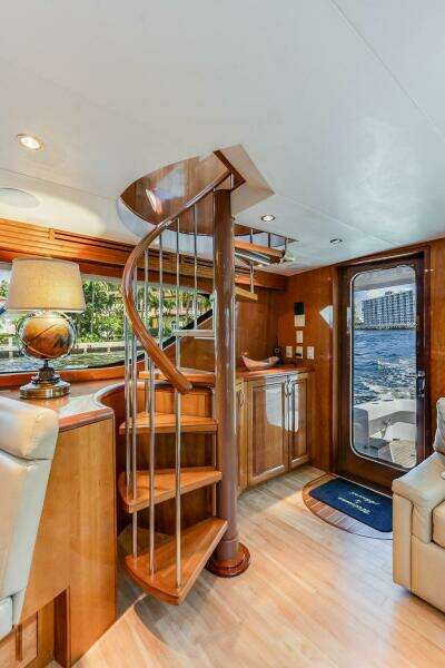 Royal Reelin  60ft Hatteras Yacht For Sale