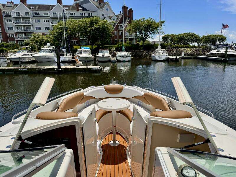 29ft Monterey Yacht For Sale