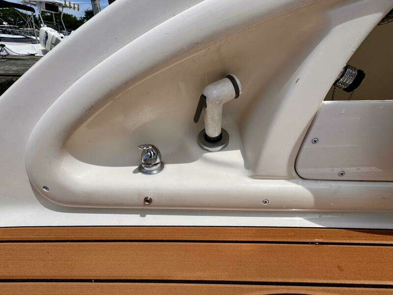 29ft Monterey Yacht For Sale
