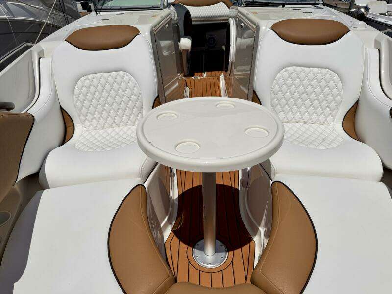 29ft Monterey Yacht For Sale