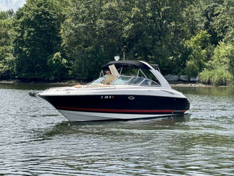 29ft Monterey Yacht For Sale