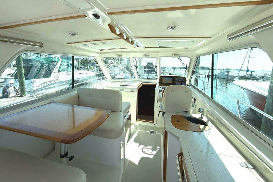 Petti Cash 34ft Back Cove Yacht For Sale