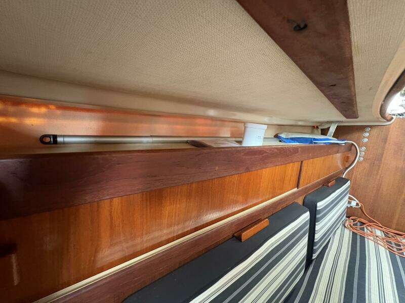 Imagine 31ft Sabre Yacht For Sale