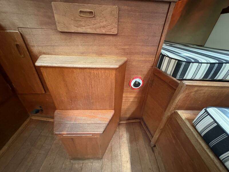 Imagine 31ft Sabre Yacht For Sale