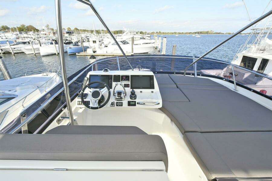 56ft Prestige Yacht For Sale
