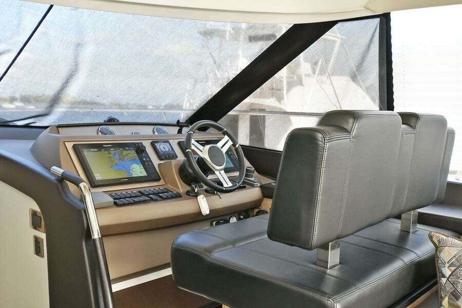 56ft Prestige Yacht For Sale