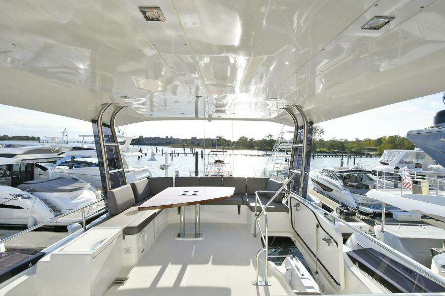 56ft Prestige Yacht For Sale