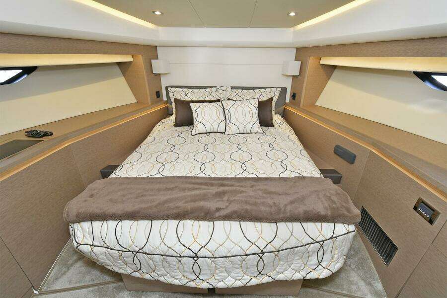 56ft Prestige Yacht For Sale