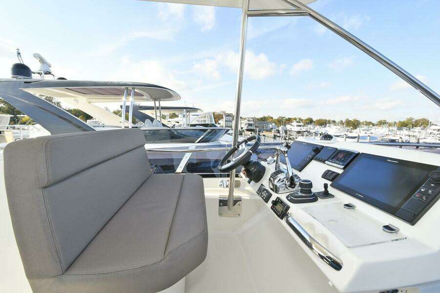 56ft Prestige Yacht For Sale