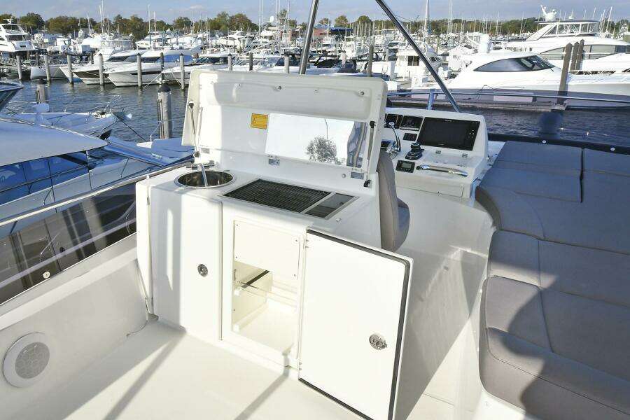 56ft Prestige Yacht For Sale