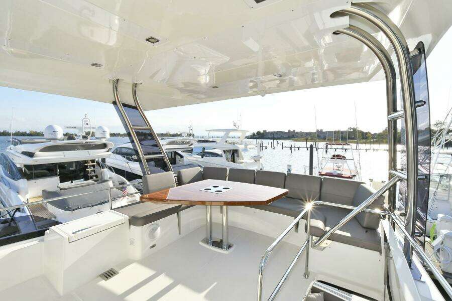 56ft Prestige Yacht For Sale