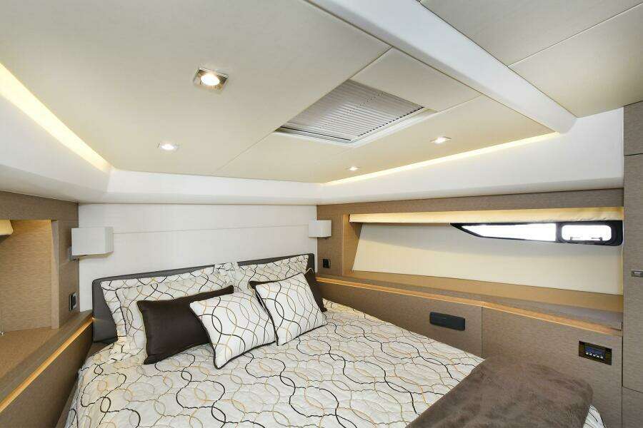 56ft Prestige Yacht For Sale
