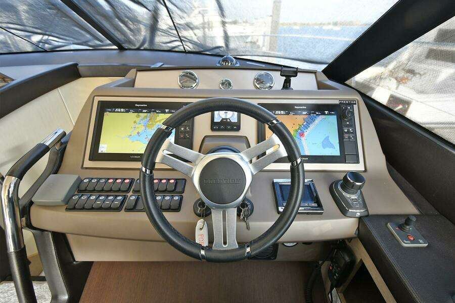 56ft Prestige Yacht For Sale