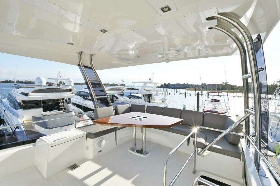 56ft Prestige Yacht For Sale
