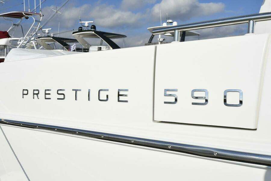 56ft Prestige Yacht For Sale