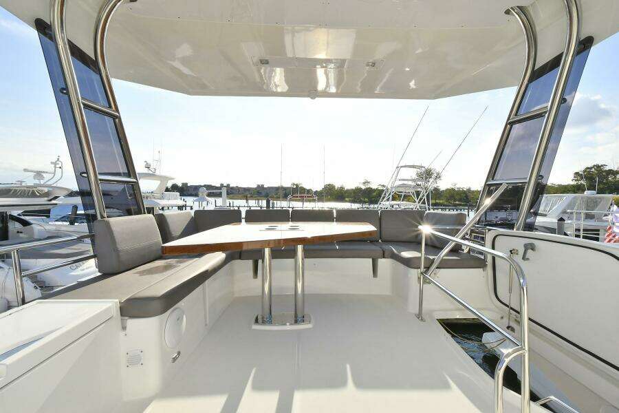 56ft Prestige Yacht For Sale