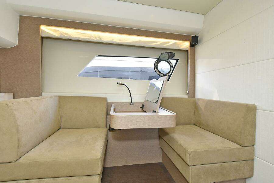 56ft Prestige Yacht For Sale