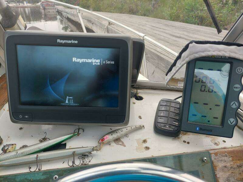 Messing About 20ft Shamrock Yacht For Sale