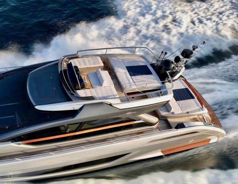 Sport Deck -66ft Riva 2022 Ribelle 