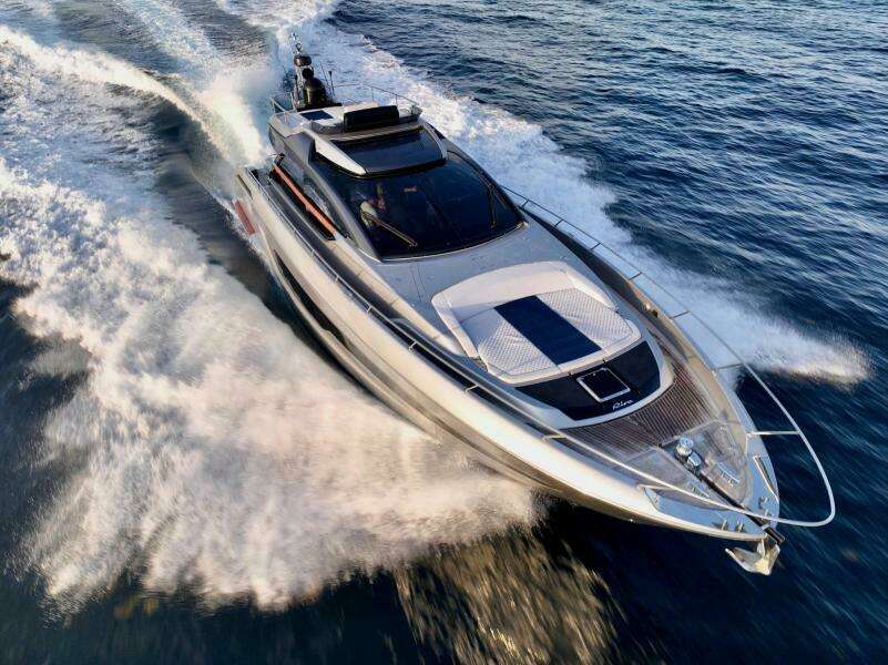 Riva Ribelle Profile 