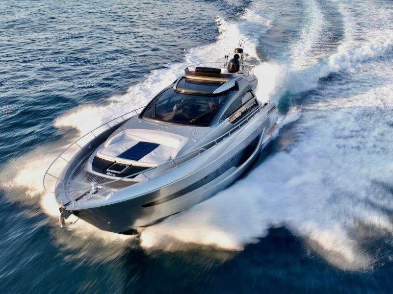 Riva Ribelle Profile 