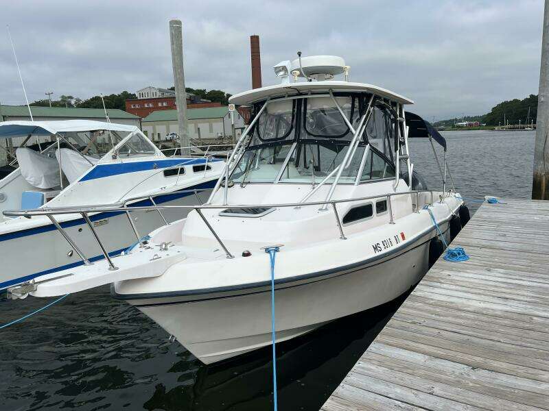 23ft Grady White Yacht For Sale