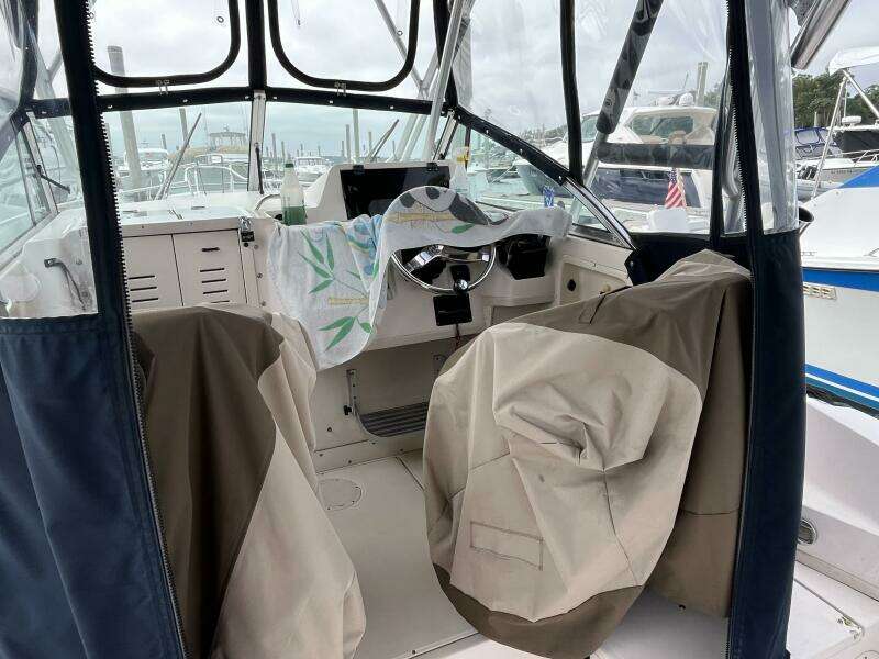 23ft Grady White Yacht For Sale