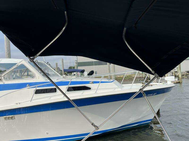 23ft Grady White Yacht For Sale