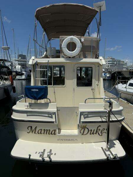 Mama Dukes 31ft Camano Yacht For Sale