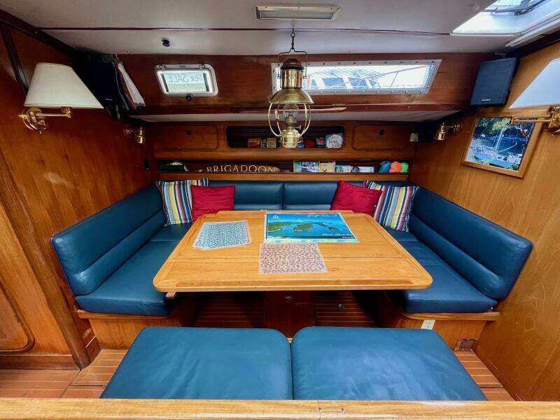 Brigadoon 51ft Beneteau Yacht For Sale