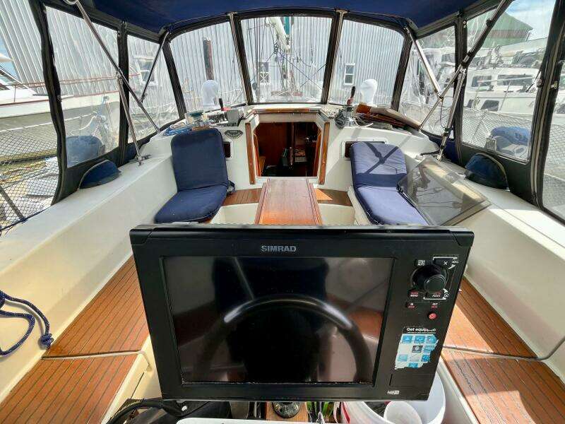 Brigadoon 51ft Beneteau Yacht For Sale