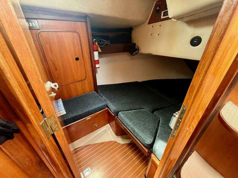Brigadoon 51ft Beneteau Yacht For Sale