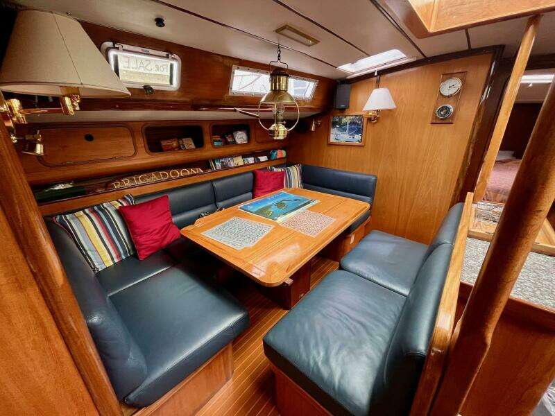 Brigadoon 51ft Beneteau Yacht For Sale