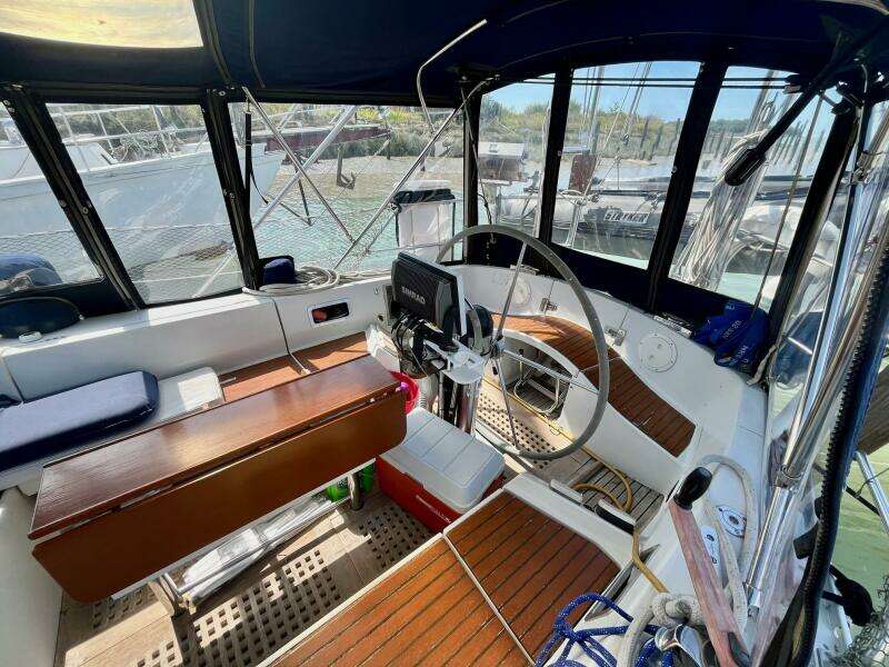 Brigadoon 51ft Beneteau Yacht For Sale