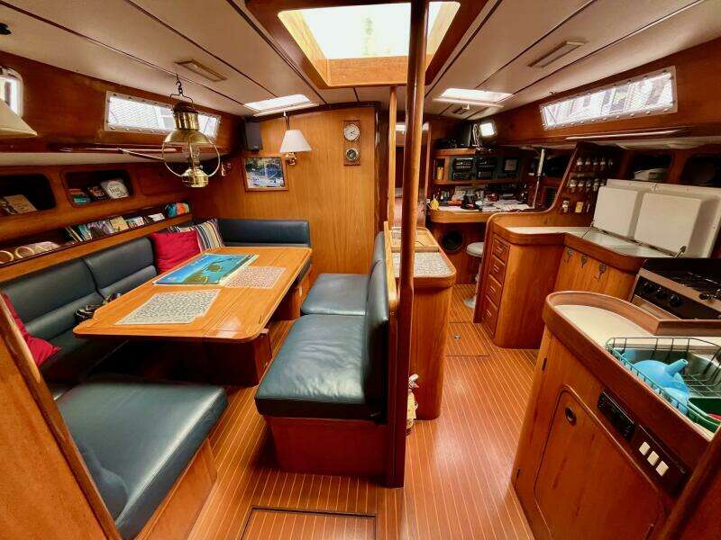 Brigadoon 51ft Beneteau Yacht For Sale