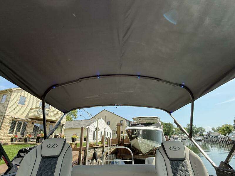 23ft Harris Yacht For Sale