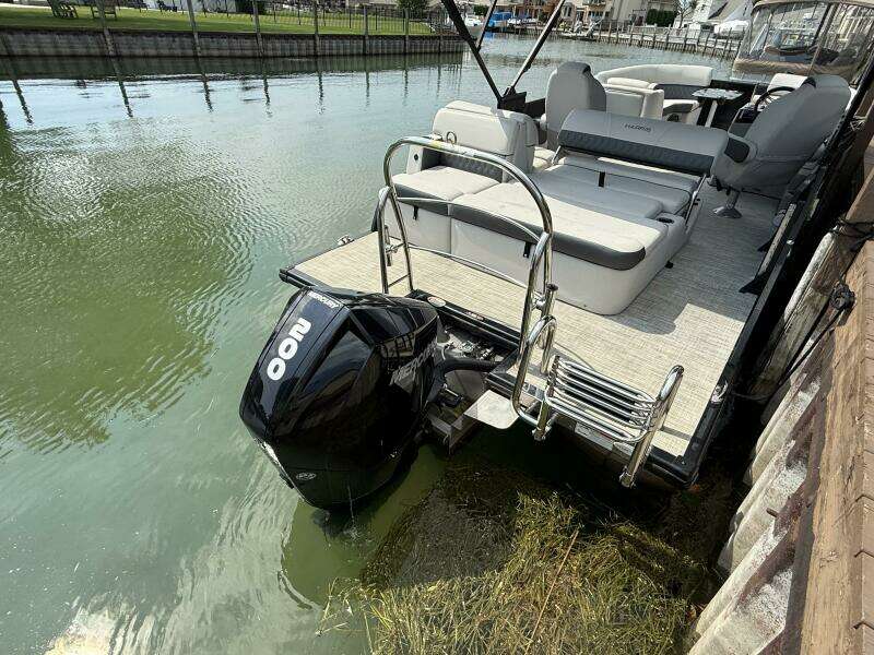 23ft Harris Yacht For Sale