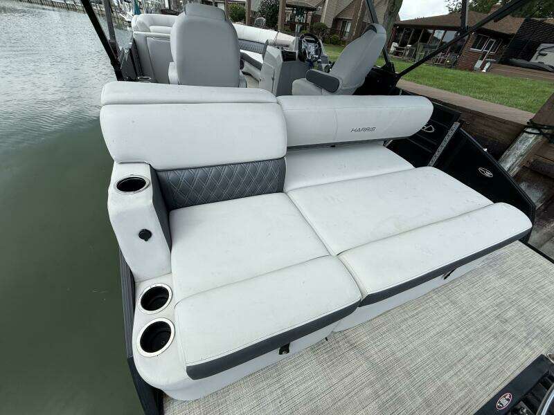 23ft Harris Yacht For Sale
