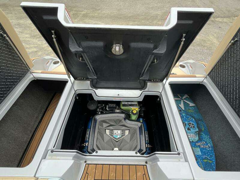 23ft Nautique Yacht For Sale