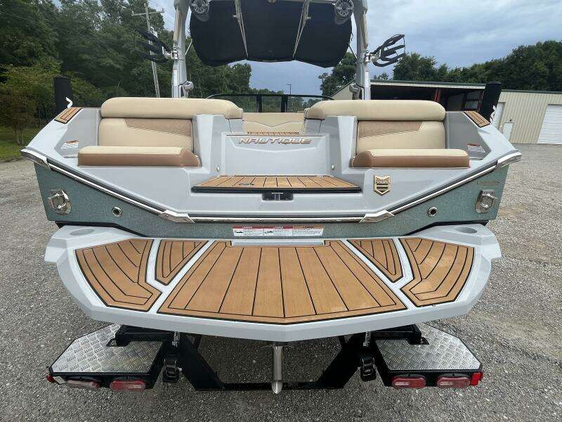 23ft Nautique Yacht For Sale