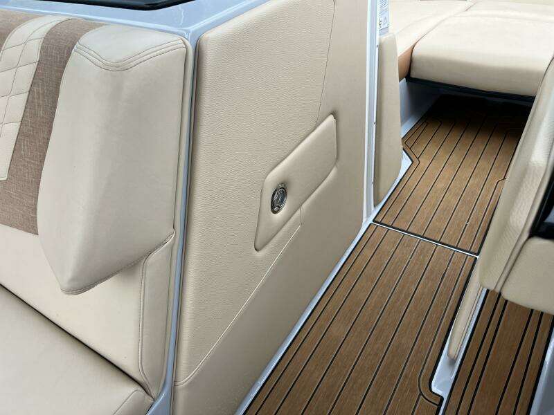 23ft Nautique Yacht For Sale