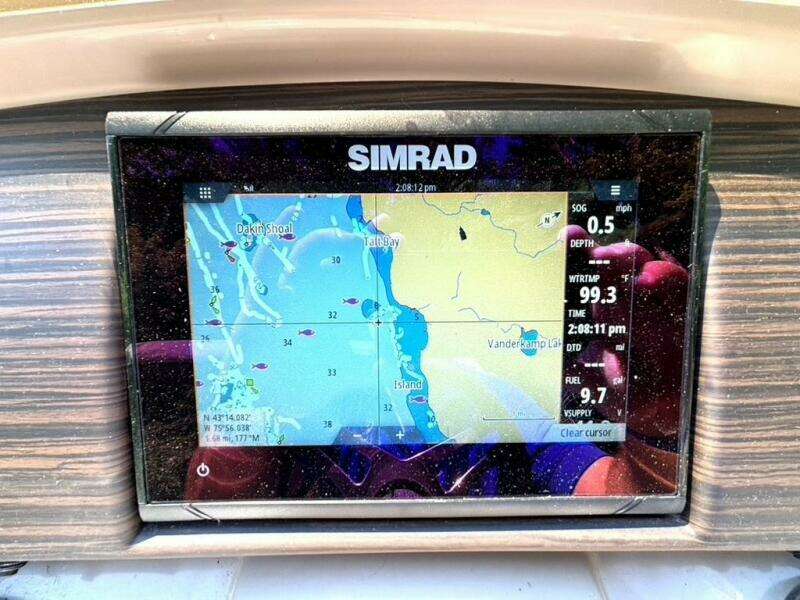 21ft Bennington Yacht For Sale
