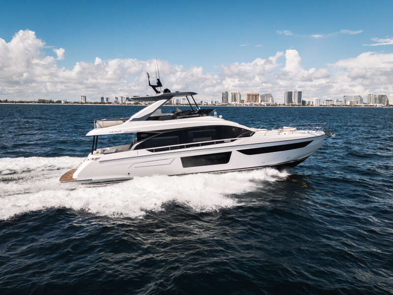 68ft Azimut Yacht For Sale